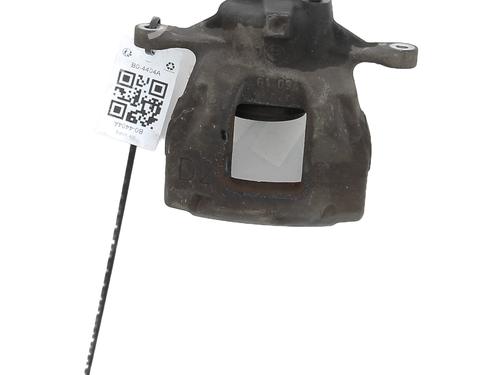 Used Left front brake caliper TOYOTA AURIS (_E18_) 1.8 Hybrid (ZWE186_, ZWE186R) (136 hp) 27902957