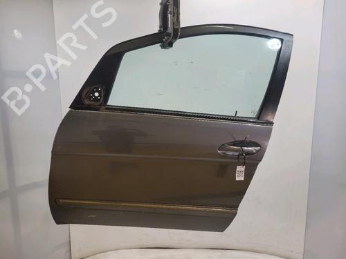 Used Left front door Left front door 33533666 33533666