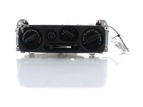 Used Climate control MITSUBISHI PAJERO SPORT I (K7_, K9_) 2.5 TD (K94W) (99 hp) 21062090