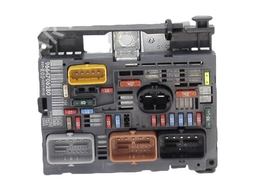 Fuse box CITROËN C4 I (LC_) 1.6 HDi | BP29964242E1 