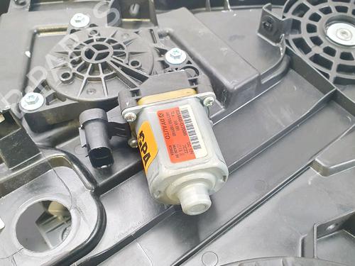 Rudehejsemekanisme Højre bagtil HYUNDAI TUCSON (TL, TLE) 1.7 CRDi | BP29623537C25 