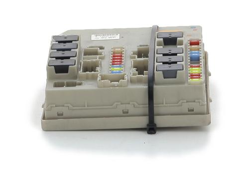 Used Fuse box RENAULT CLIO III (BR0/1, CR0/1) 1.5 dCi (75 hp) 29346602