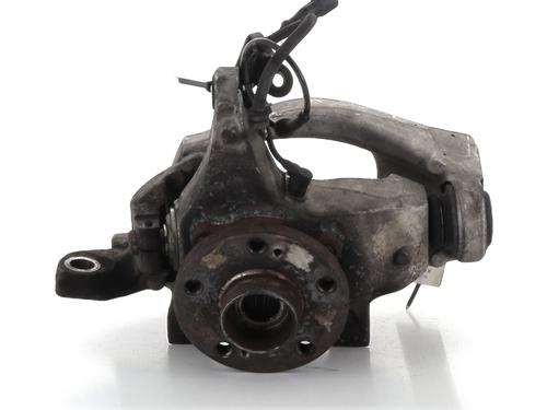 Used Right front steering knuckle RENAULT CLIO III (BR0/1, CR0/1) 2.0 16V Sport (200 hp) 31821417