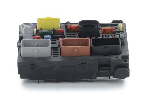 fuse-box-citroen-berlingo-box-bodympv-b9-2008-31913271 main image