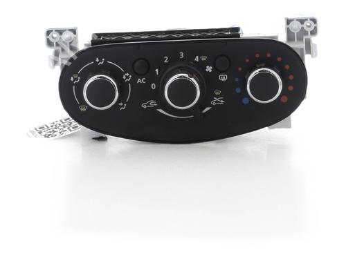Used Climate control Climate control 38792734 38792734