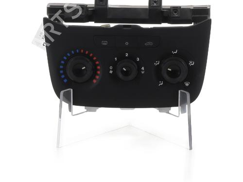 AC Styreenhet / Manøvreringsenhet FIAT PUNTO EVO (199_) 1.2 (65 hp) 31985636