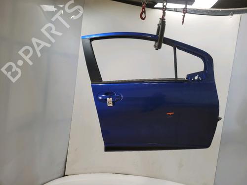 Used Right front door Right front door TOYOTA YARIS (_P13_) 1.5 Hybrid (NHP130_) (101 hp) 39736935 39736935