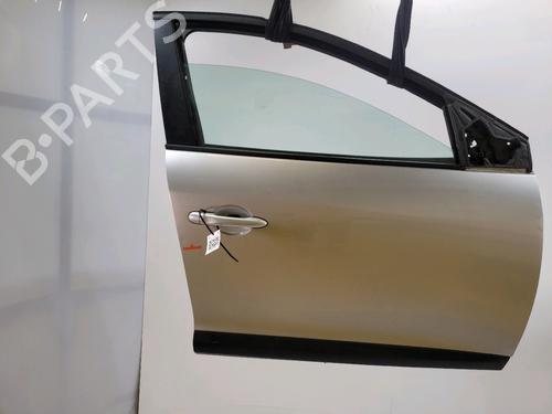 right-front-door-renault-megane-iii-hatchback-bz01_-b3_-2008-36853904 main image