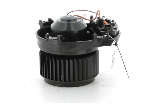 Used Heater blower motor MERCEDES-BENZ CLA Coupe (C117) CLA 45 AMG 4-matic (117.352) (360 hp) 15266868