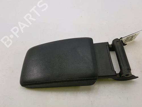 Used Armrest / Center console VW SCIROCCO III (137, 138) 2.0 R (265 hp) 27915242