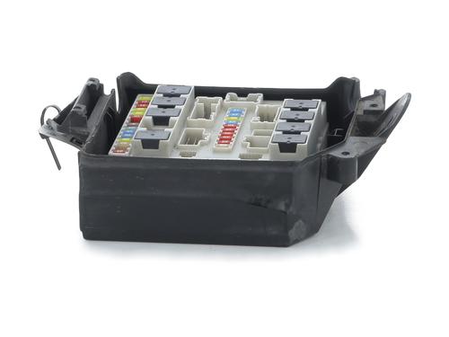 Used Fuse box RENAULT CLIO III (BR0/1, CR0/1) 1.5 dCi (BR0H, CR0H, CR1S, BR1S) (106 hp) 31367380