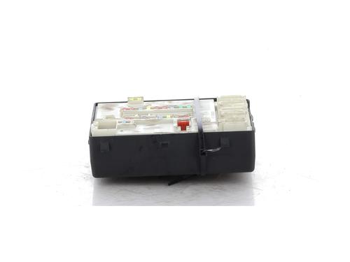 Used Fuse box RENAULT LAGUNA III (BT0/1) 1.5 dCi (BT00, BT0A, BT0T, BT1J) (110 hp) 27900978