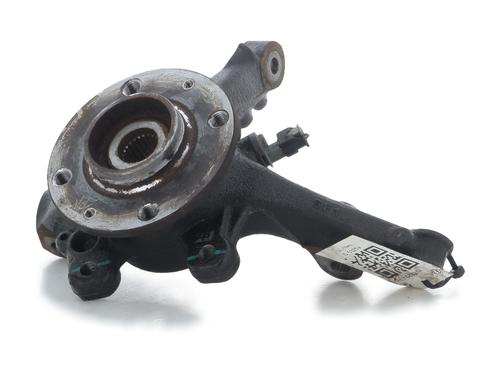 Used Right front steering knuckle PEUGEOT 208 II (UB_, UP_, UW_, UJ_) 1.2 Hybrid 100 (101 hp) 31372642