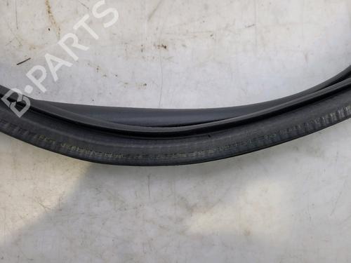 Rubber door seal PEUGEOT 308 SW II (LC_, LJ_, LR_, LX_, L4_) 1.5 BlueHDi 130 | BP27903399C142