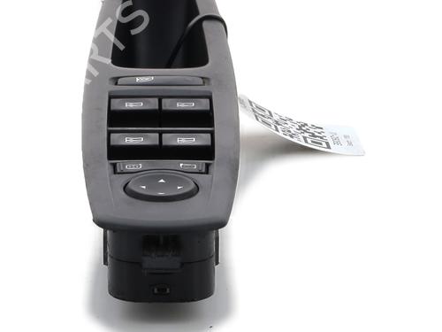 Left front window switch RENAULT MEGANE III Grandtour (KZ0/1) 1.5 dCi (KZ09, KZ0D, KZ1G, KZ29, KZ14, KZ1W, KZ10, KZ1F,... | BP28971960I27 