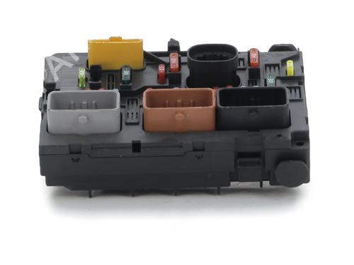 Used Fuse box PEUGEOT 207 (WA_, WC_) 1.6 HDi (90 hp) 30632062