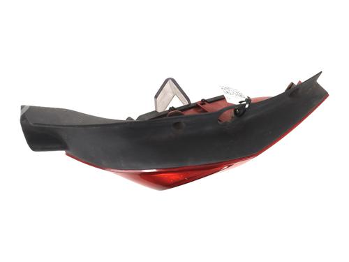 Used Left taillight Left taillight RENAULT CLIO III (BR0/1, CR0/1) 1.5 dCi (C/BR0G, C/BR1G) (68 hp) 33533233 33533233