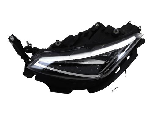 Left headlight SEAT ARONA (KJ7, KJP) 1.0 TSI | BP31876111C28