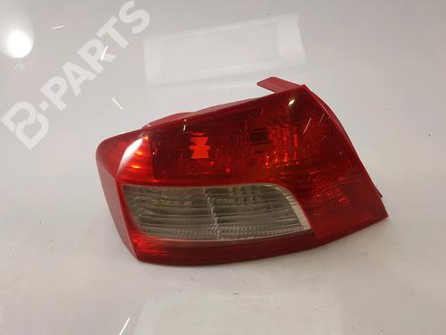 Used Left taillight Left taillight PEUGEOT 407 (6D_) 1.6 HDi 110 (6D9HZC, 6D9HYC) (109 hp) 11185608 11185608