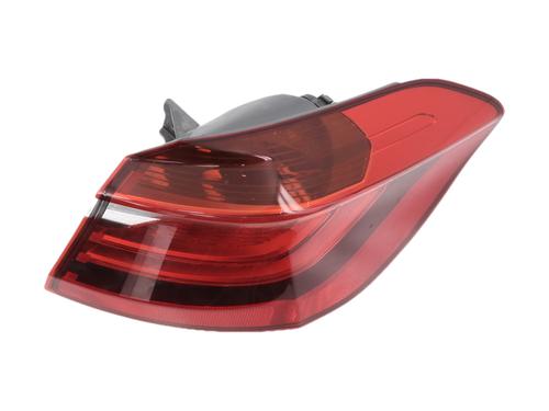 Used Right taillight Right taillight BMW 2 Active Tourer (F45) 218 i (136 hp) 36487851 36487851