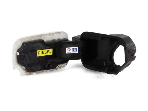 Used Fuel flap Fuel flap PEUGEOT PARTNER Tepee 1.6 HDi / BlueHDi 75 (75 hp) 33645719 33645719
