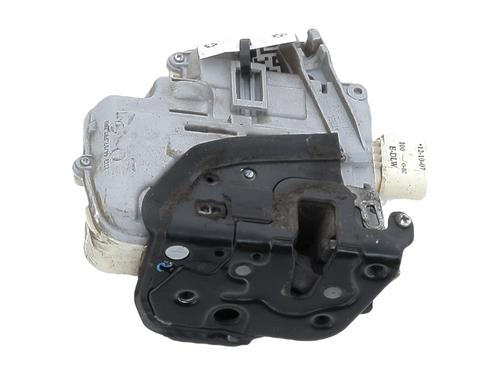 front-left-lock-audi-a3-convertible-8p7-2008-2009-2010-2011-2012-2013-32401076 main image