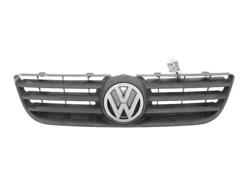 Used Grille VW POLO IV (9N_, 9A_) 1.4 TDI (70 hp) 32401550