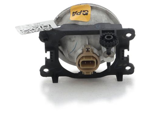 Right front fog light PEUGEOT 208 I (CA_, CC_) 1.6 HDi | BP30523564C31