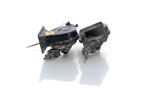 Used Horn VW BORA I (1J2) 1.9 TDI (130 hp) 27904172