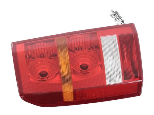 Used Left taillight Left taillight LAND ROVER DISCOVERY III (L319) 2.7 TD 4x4 (190 hp) 34337076 34337076