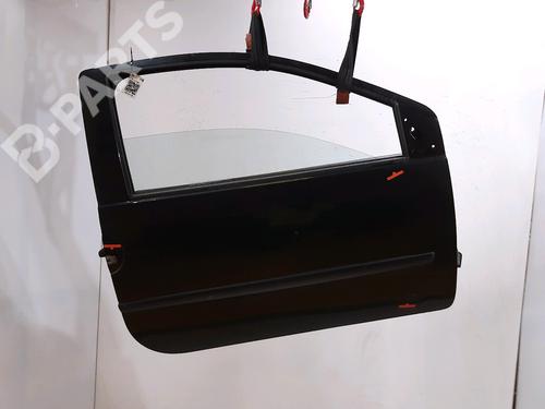 Used Right front door Right front door RENAULT TWINGO II (CN0_) 1.2 16V (CN04, CN0B) (75 hp) 11185018 11185018