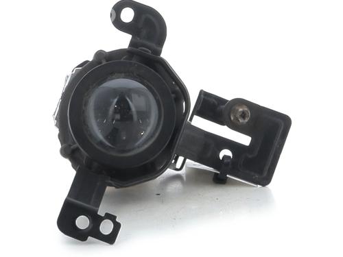 right-front-fog-light-kia-stonic-yb-2017-31867111 main image