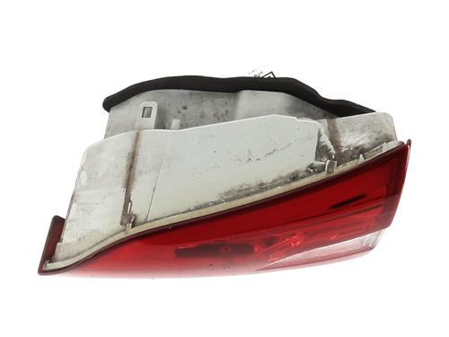Right tailgate light PEUGEOT 308 SW II (LC_, LJ_, LR_, LX_, L4_) 1.6 BlueHDi 100 | BP30558149C80