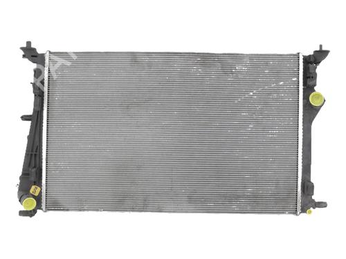 Used Water radiator Water radiator RENAULT MEGANE IV Hatchback (B9A/M/N_) 1.5 Blue dCi 95 (B9A2, B9A6) (95 hp) 36212163 36212163