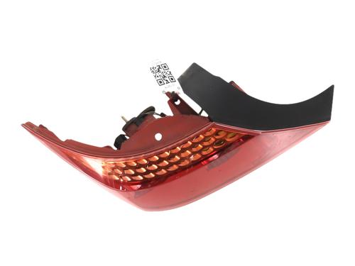 left-taillight-peugeot-407-coupe-6c_-2005-36691967 main image
