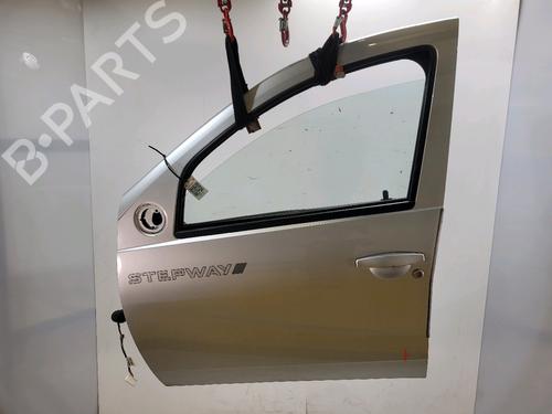 Used Left front door Left front door DACIA SANDERO 1.5 dCi (88 hp) 33745733 33745733