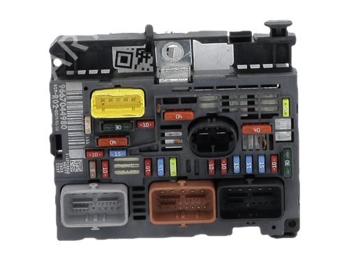 Fuse box PEUGEOT RCZ 2.0 HDi | BP39633480E1 - Image 2