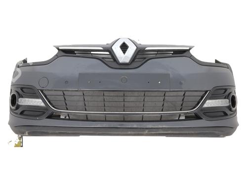 Used Front bumper Front bumper RENAULT MEGANE III Grandtour (KZ0/1) 1.6 dCi (KZ00, KZ12, KZ13) (130 hp) 33753677 33753677