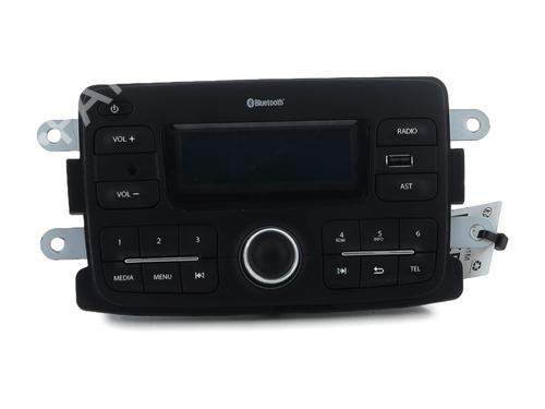 Used Radio DACIA SANDERO II 1.0 SCe 75 (B8JC, B8JD, B8NC) (73 hp) 30917751