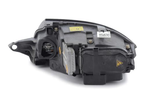 Right headlight AUDI TT (8N3) 3.2 VR6 quattro | BP31844841C29