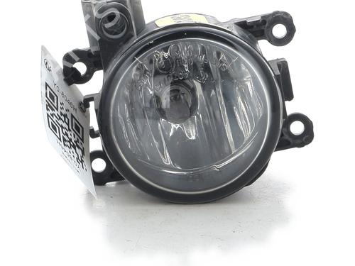 right-front-fog-light-renault-clio-iv-bh_-2012-2013-2014-2015-2016-2017-2018-2019-2020-2021-32225779 main image