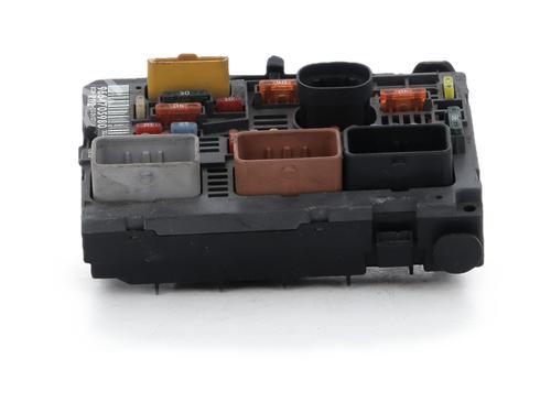 Used Fuse box Fuse box 38742092 38742092