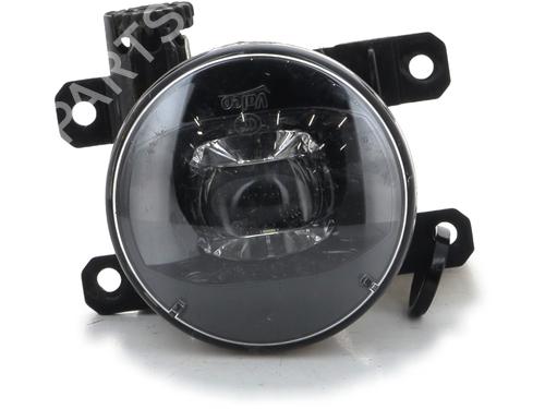 Used Left front fog light PEUGEOT 3008 II SUV (MC_, MR_, MJ_, M4_) 1.5 BlueHDi 130 (131 hp) 28366395