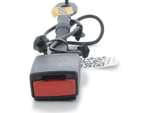 Engache cinturón MERCEDES-BENZ A-CLASS (W176) A 180 (176.042) (122 hp) 32153011