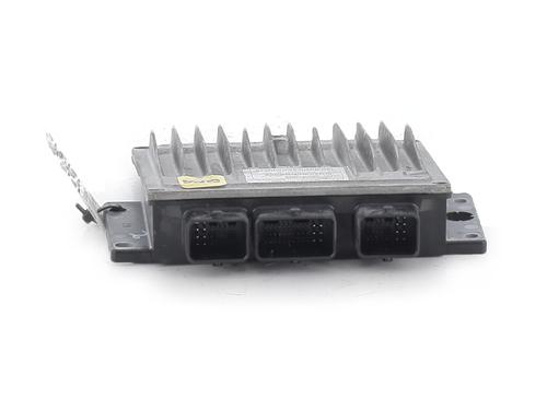 Used Engine control unit (ECU) Engine control unit (ECU) RENAULT CLIO III (BR0/1, CR0/1) [2005-2014] 34413638 34413638