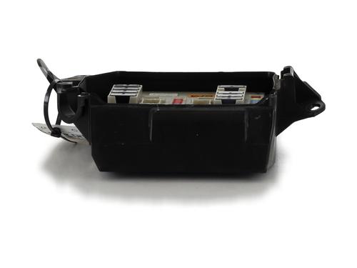 Used Fuse box RENAULT CLIO III (BR0/1, CR0/1) [2005-2014]  27914027