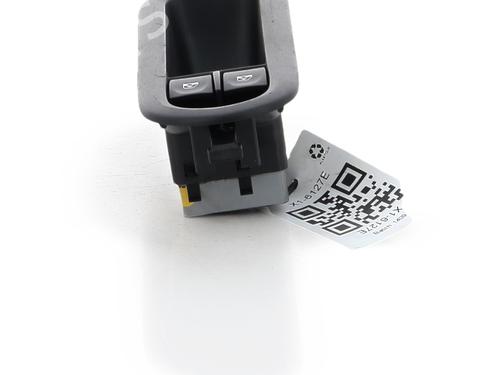 Left front window switch RENAULT CLIO III (BR0/1, CR0/1) 1.2 16V (BR02, BR0J, BR11, CR02, CR0J, CR11) | BP37483449I27 - Image 3