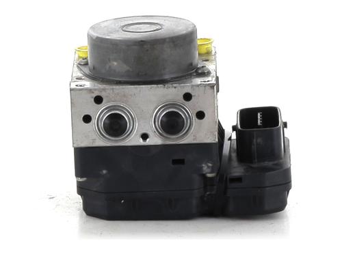 Used ABS pump TOYOTA VERSO S (_P12_) 1.33 (NSP120_) (99 hp) 31085825