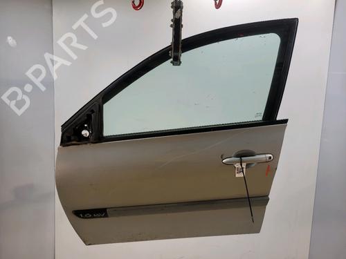 left-front-door-renault-megane-ii-bm01_-cm01_-2001-2002-2003-2004-2005-2006-2007-2008-2009-2010-2011-2012-31867140 main image