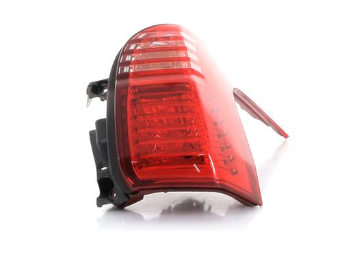 Right taillight PEUGEOT 5008 (0U_, 0E_) 1.6 HDi | BP30503404C35